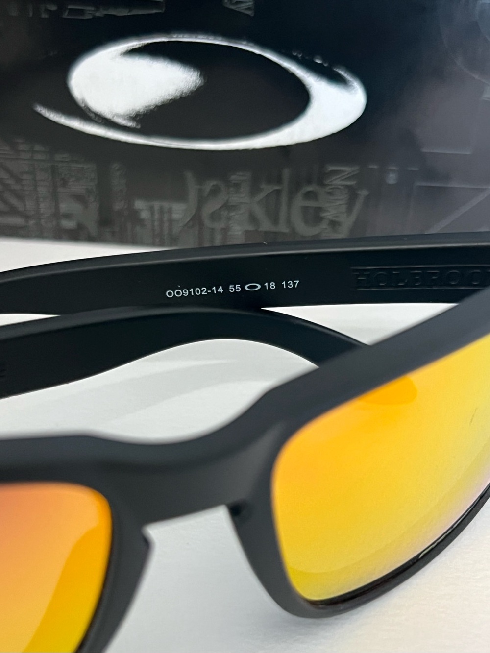 Oakley Holbrook Polarized Ruby Iridium 9102 - Picture 7 of 9